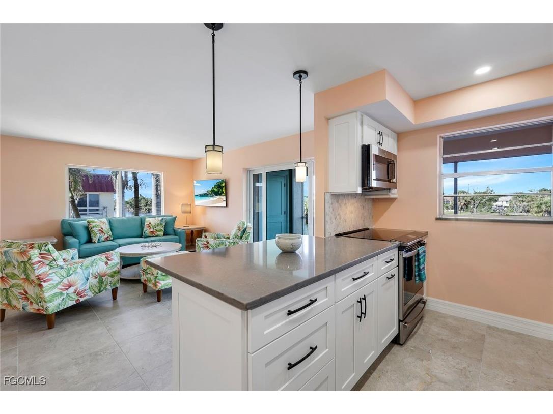 1610 Middle Gulf Drive #B3 Sanibel FL 33957 2025019769 image14