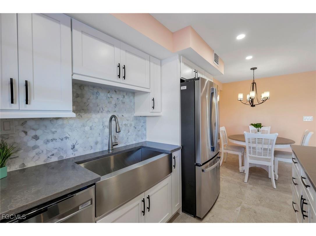 1610 Middle Gulf Drive #B3 Sanibel FL 33957 2025019769 image16