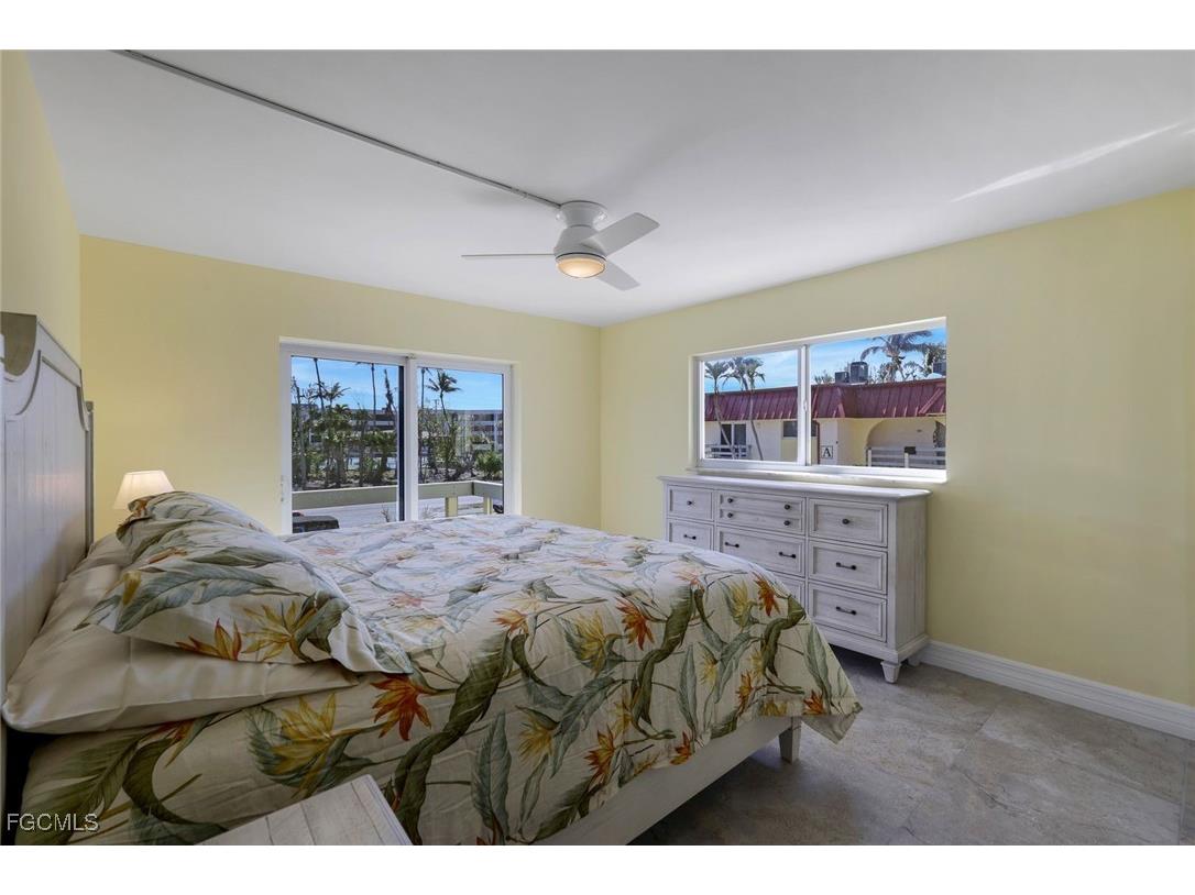 1610 Middle Gulf Drive #B3 Sanibel FL 33957 2025019769 image17