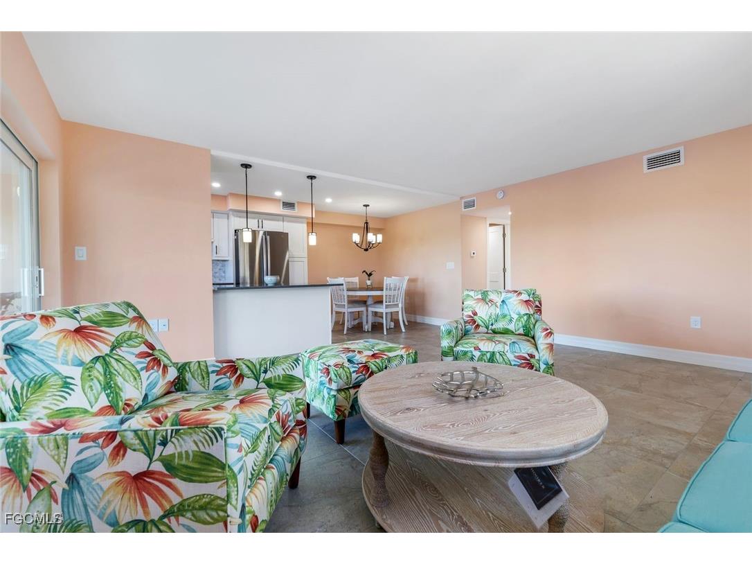 1610 Middle Gulf Drive #B3 Sanibel FL 33957 2025019769 image7