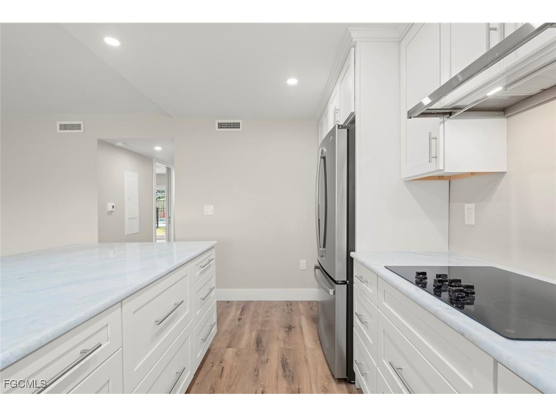 1610 Middle Gulf Drive #C2 Sanibel FL 33957 2025019809 image19