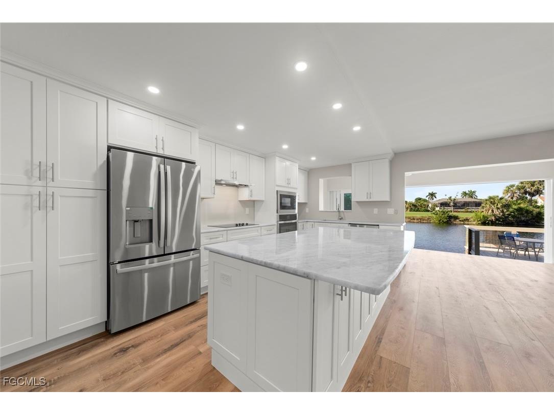 1610 Middle Gulf Drive #C2 Sanibel FL 33957 2025019809 image2