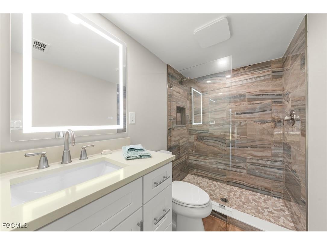 1610 Middle Gulf Drive #C2 Sanibel FL 33957 2025019809 image37