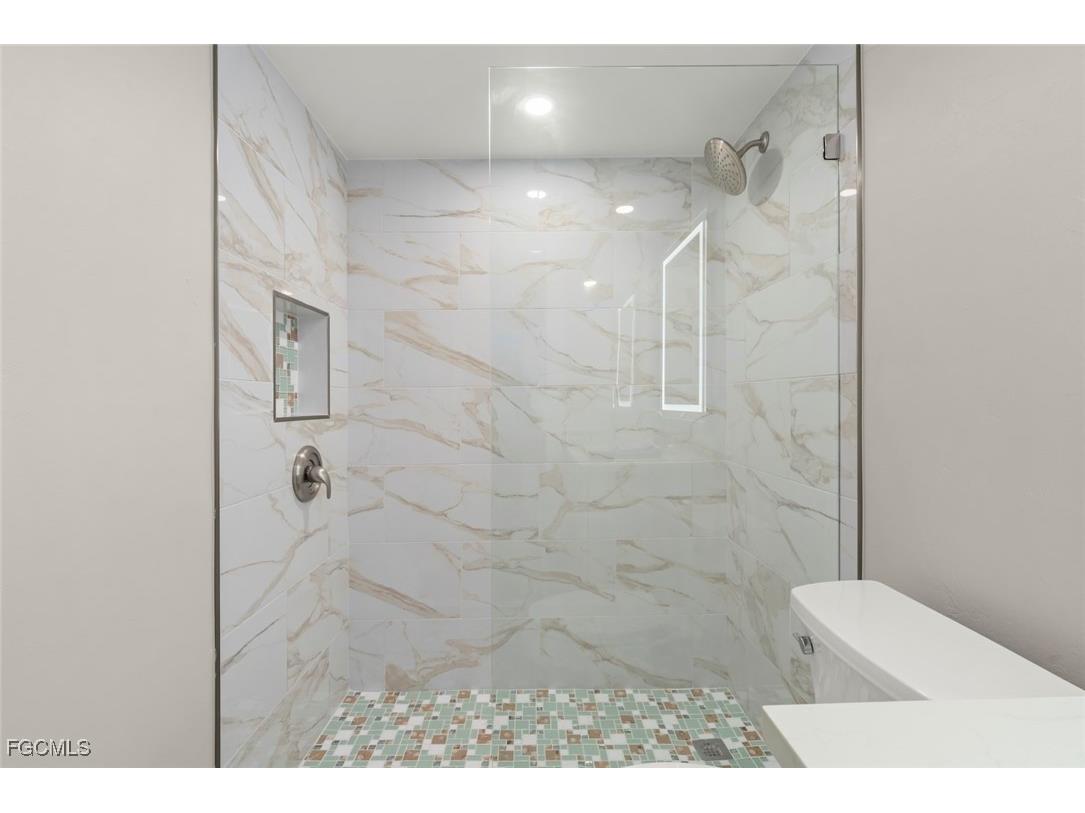 1610 Middle Gulf Drive #C2 Sanibel FL 33957 2025019809 image44