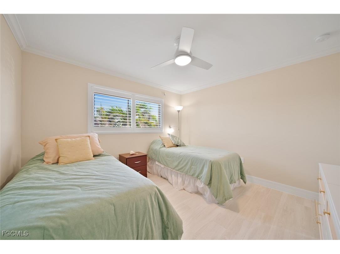 1610 Middle Gulf Drive #D5 Sanibel FL 33957 2025019796 image32