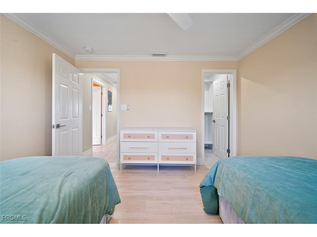 1610 Middle Gulf Drive #D5 Sanibel FL 33957 2025019796 image34