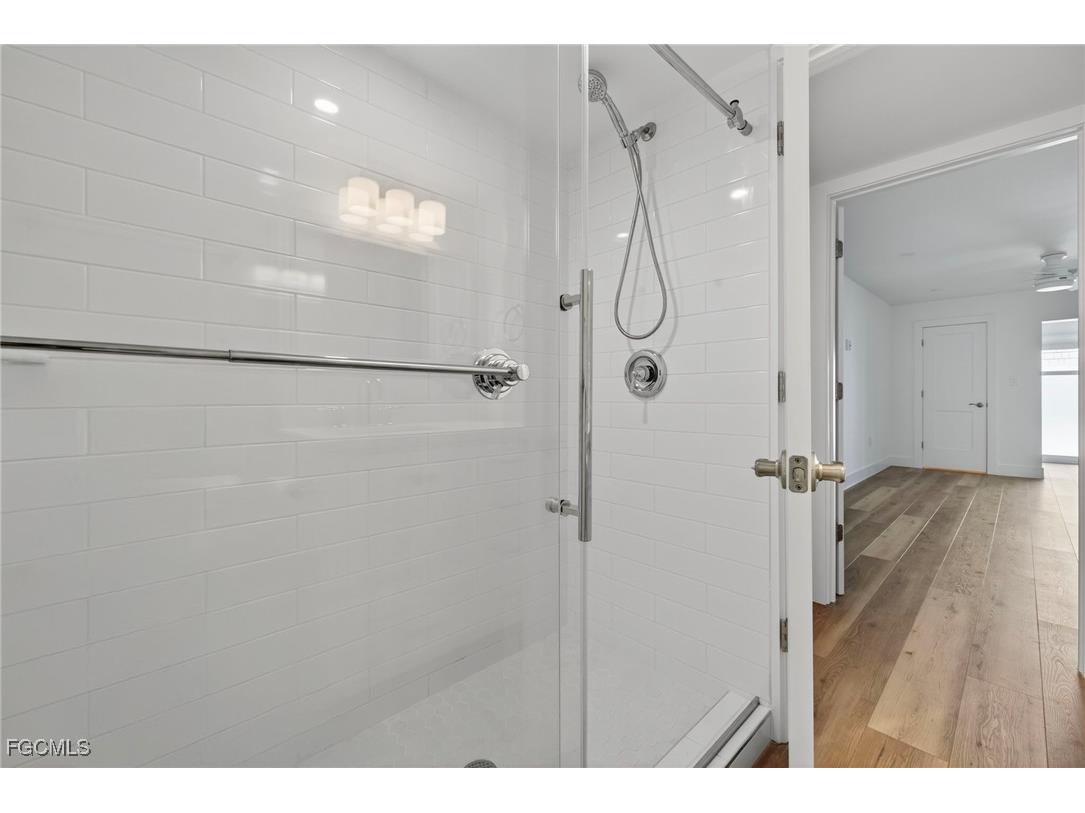 1610 Middle Gulf Drive #F2 Sanibel FL 33957 2025017336 image23