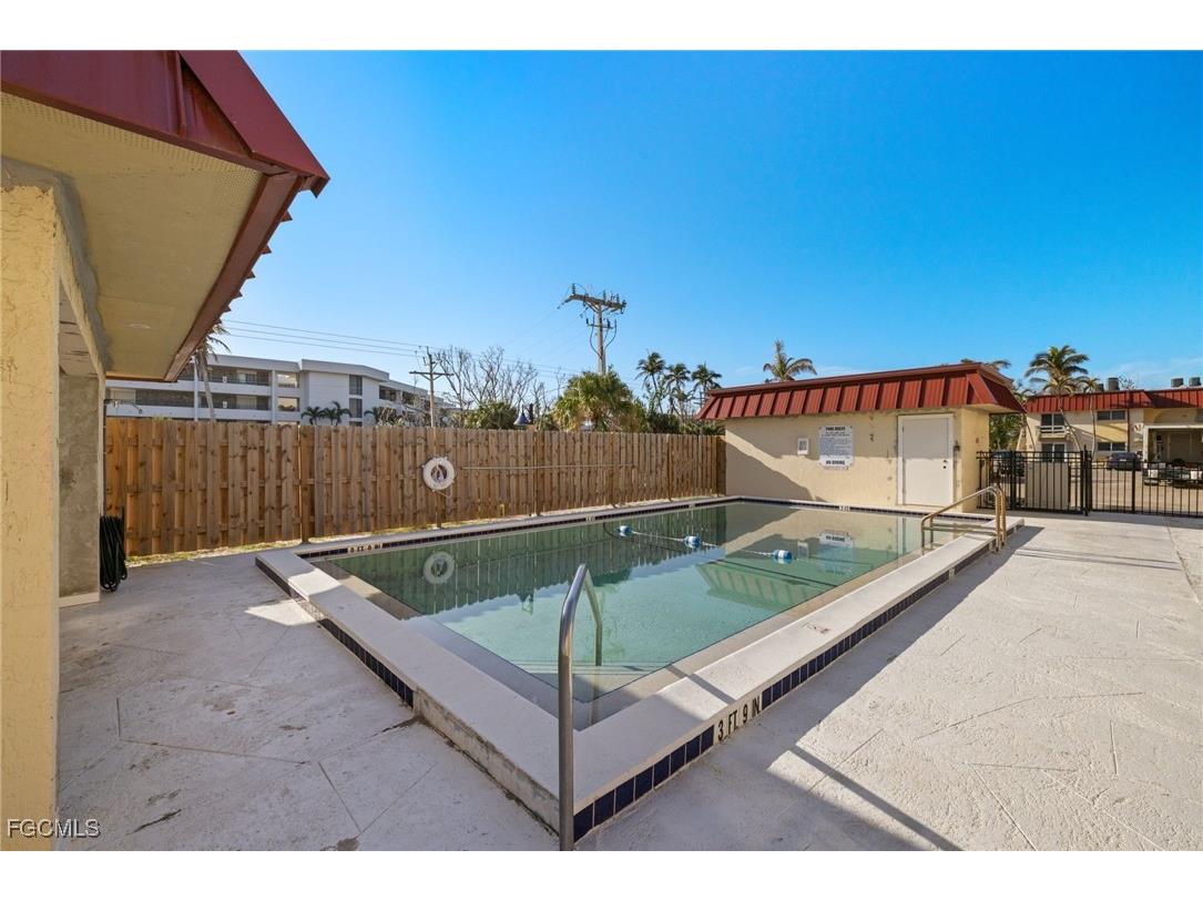 1610 Middle Gulf Drive #F7 Sanibel FL 33957 2025014199 image29