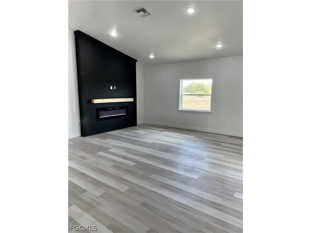 1610 Robert Avenue Lehigh Acres FL 33972 2026010444 image6