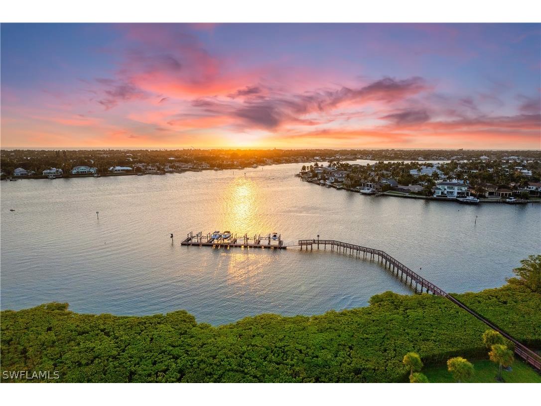 1610 Star Point Lane #2-204 Naples FL 34112 224062163 image1