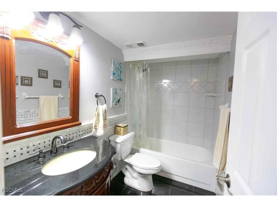 16100 Bay Pointe Boulevard #105 North Fort Myers FL 33917 2025009537 image14