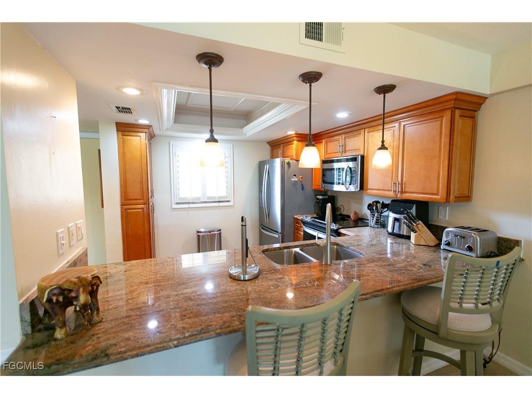 16100 Bay Pointe Boulevard #105 North Fort Myers FL 33917 2025009537 image2