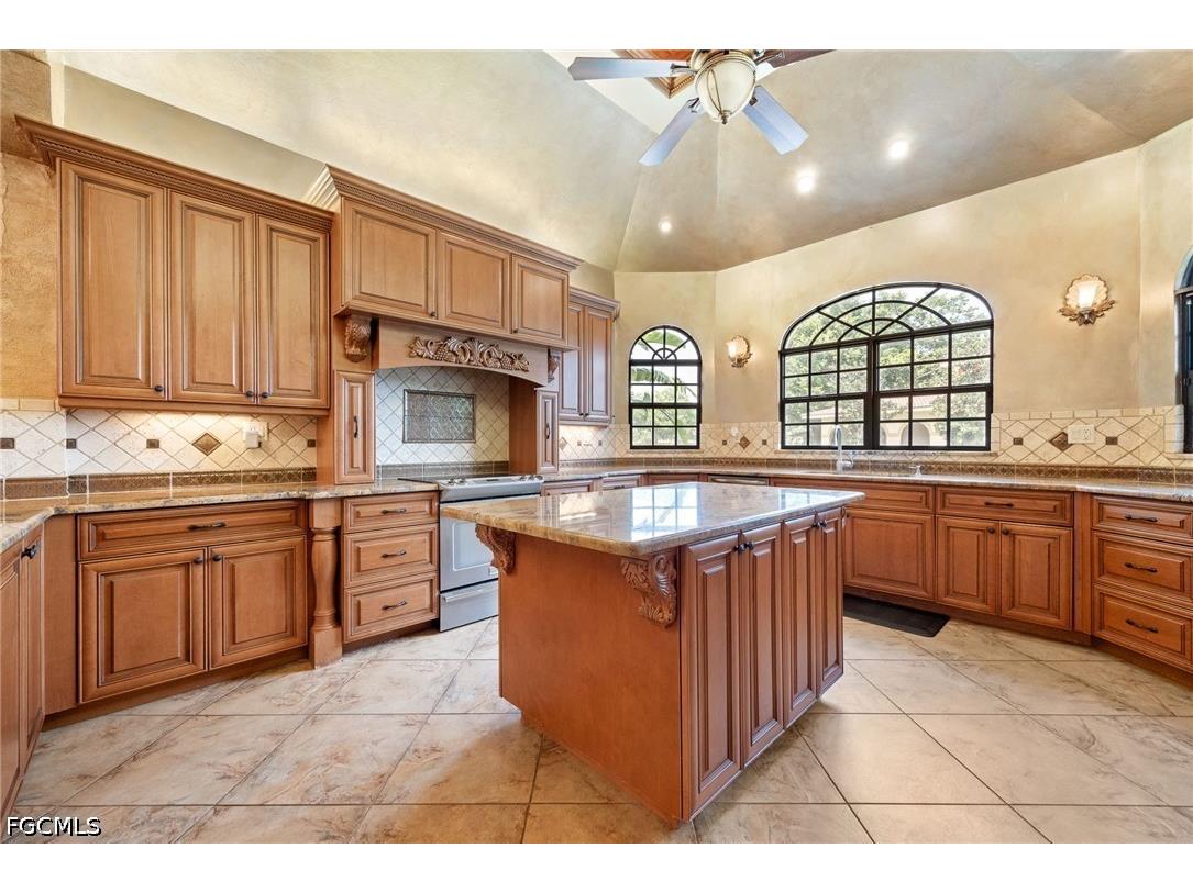 16100 N River Road Alva FL 33920 2026015078 image10