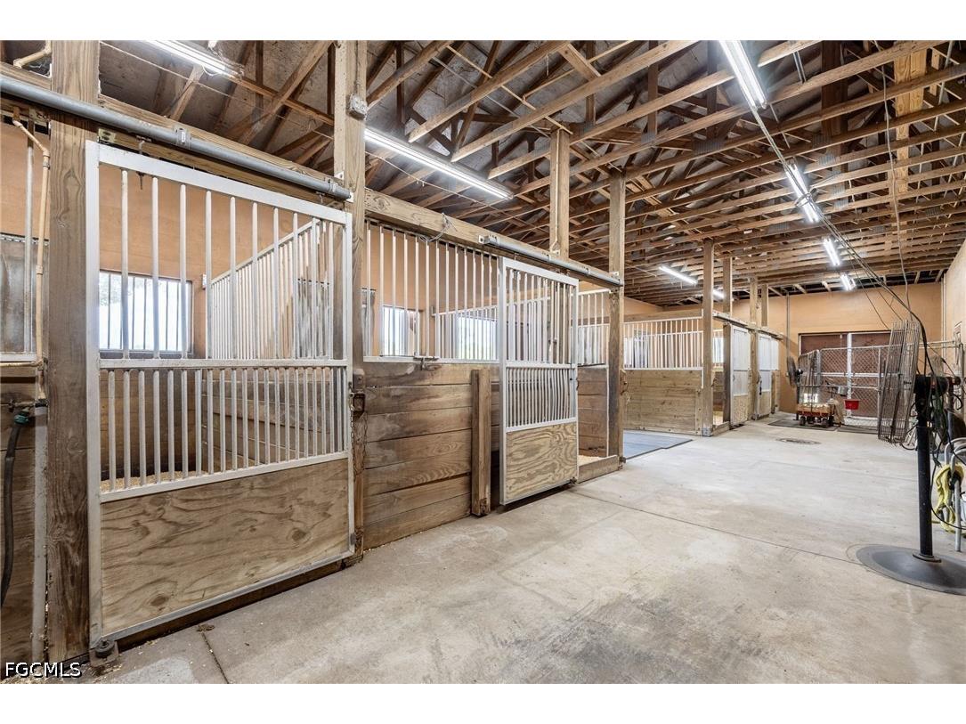 16100 N River Road Alva FL 33920 2026015078 image34