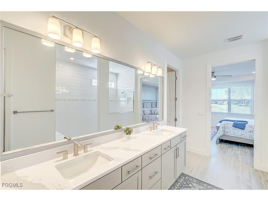 16105 Lakeland Drive Punta Gorda FL 33982 2025018007 image11