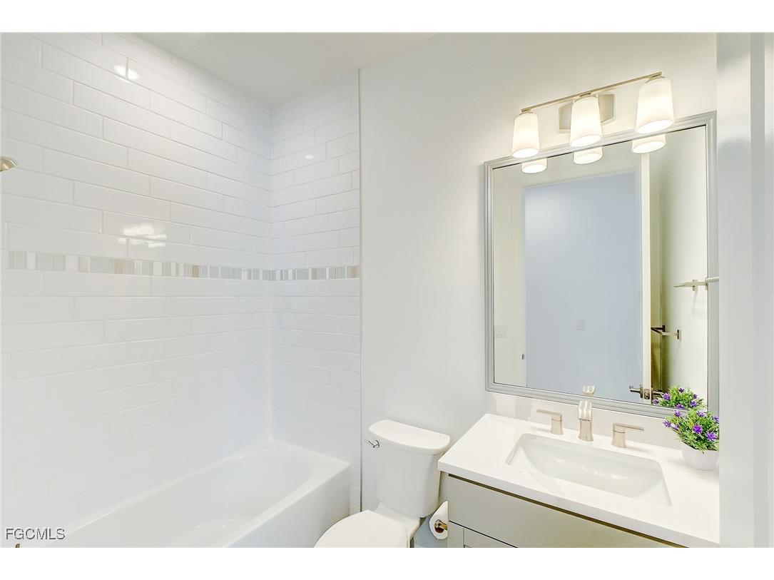 16105 Lakeland Drive Punta Gorda FL 33982 2025018007 image46