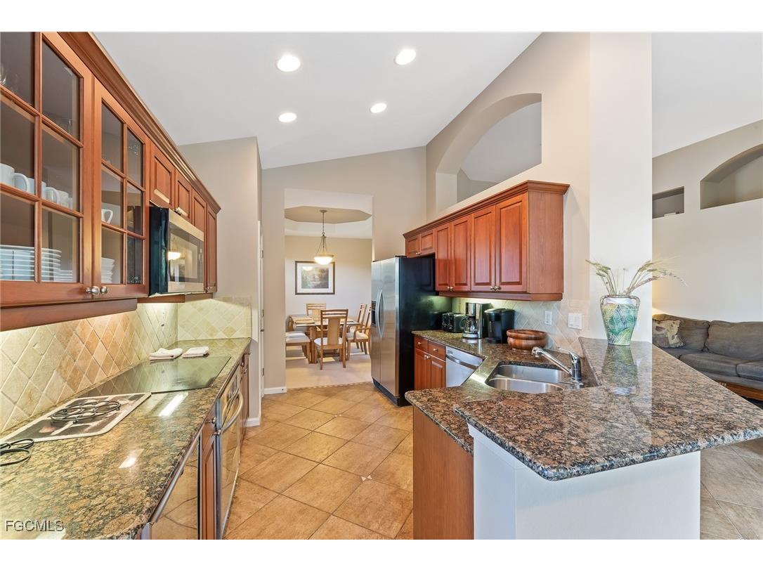 16107 Mount Abbey Way #202 Fort Myers FL 33908 2025006945 image4