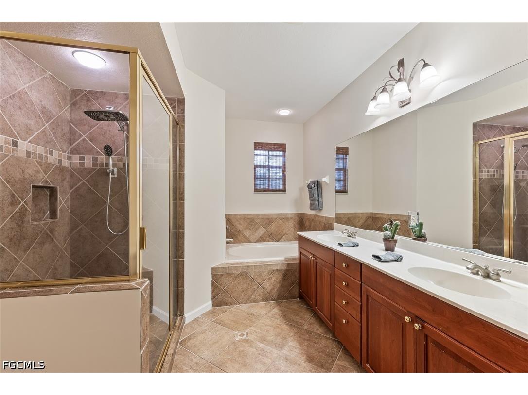 16107 Mount Abbey Way #202 Fort Myers FL 33908 2026015368 image12