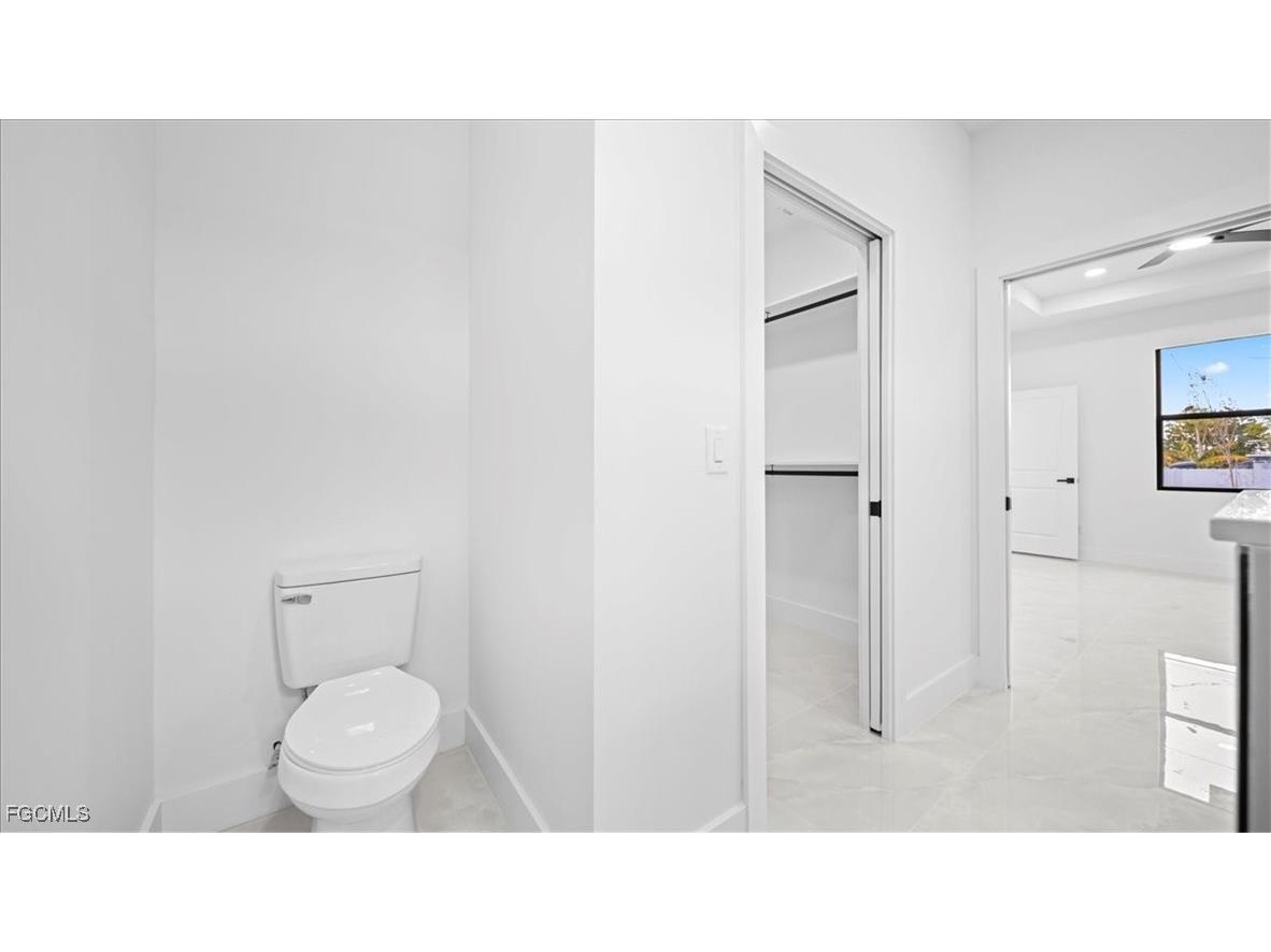 1612 NE 6th Place Cape Coral FL 33909 2026000563 image19