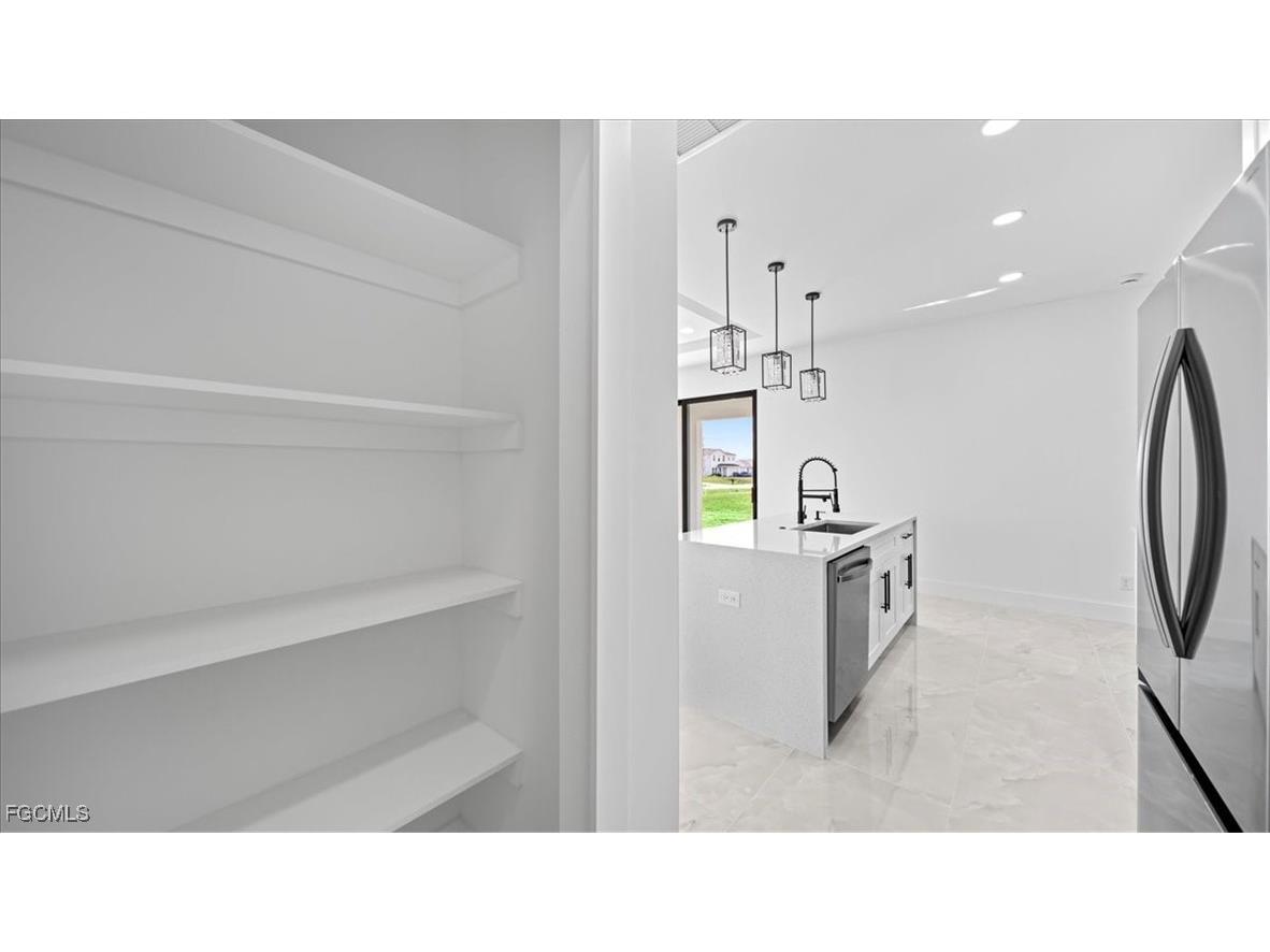 1612 NE 6th Place Cape Coral FL 33909 2026000563 image29