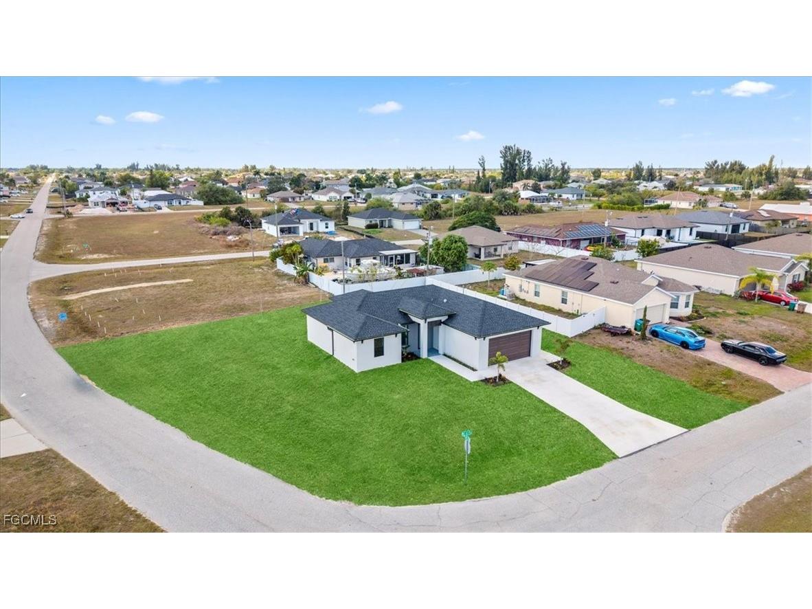 1612 NE 6th Place Cape Coral FL 33909 2026000563 image41