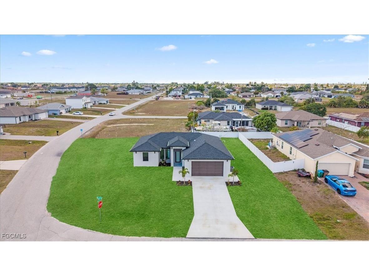 1612 NE 6th Place Cape Coral FL 33909 2026000563 image42