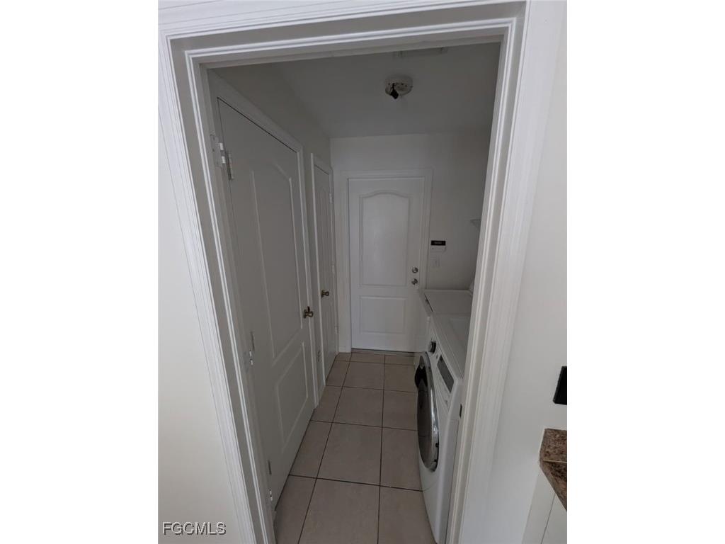 1612 NW 31st Avenue Cape Coral FL 33993 2025021817 image9