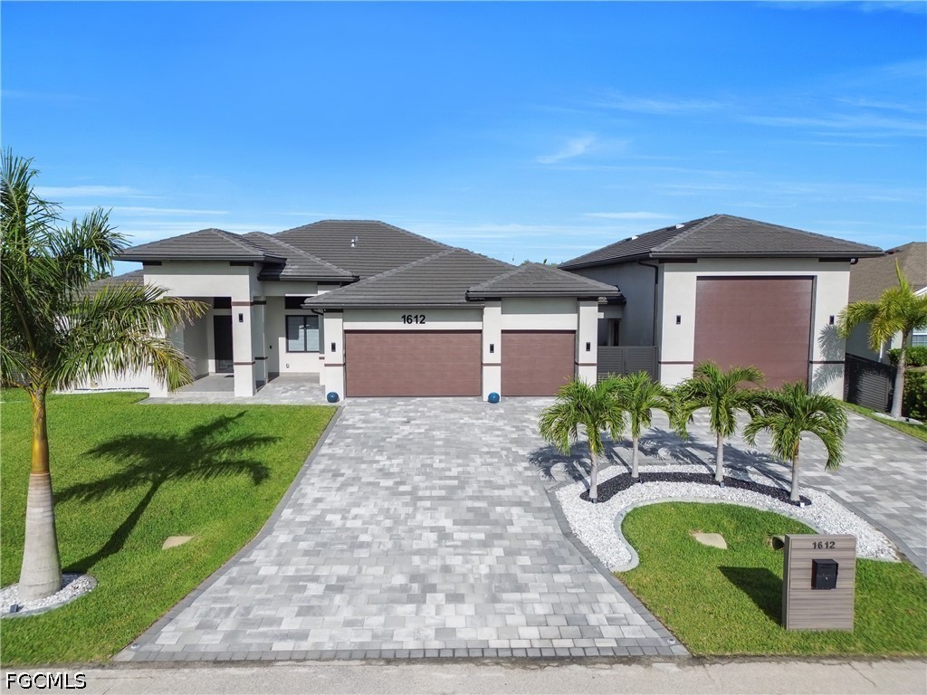 1612 NW 37th Avenue Cape Coral FL 33993 2026023475 image1