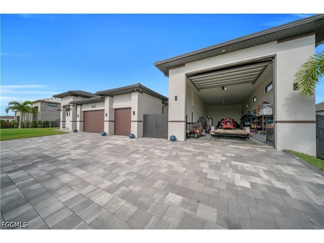 1612 NW 37th Avenue Cape Coral FL 33993 2026023475 image3