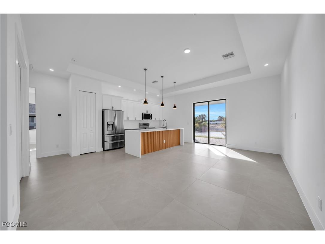 1612 NW 9th Avenue Cape Coral FL 33993 2025018803 image11