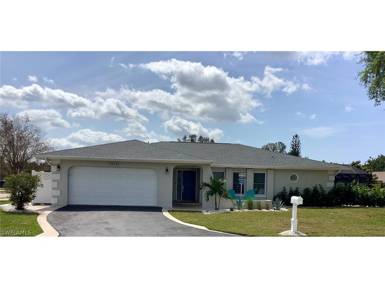 1613 Fig Lane Naples FL 34105 224051769 image1