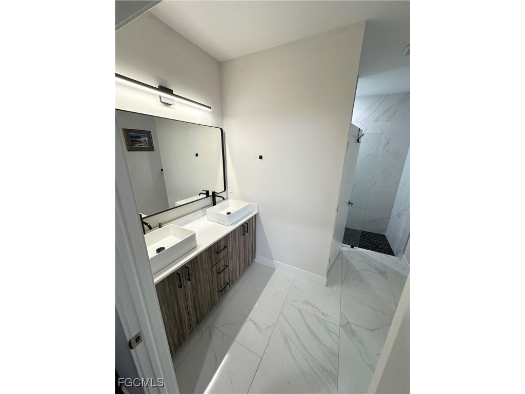 1613 N Gator Circle Cape Coral FL 33909 2025016655 image13