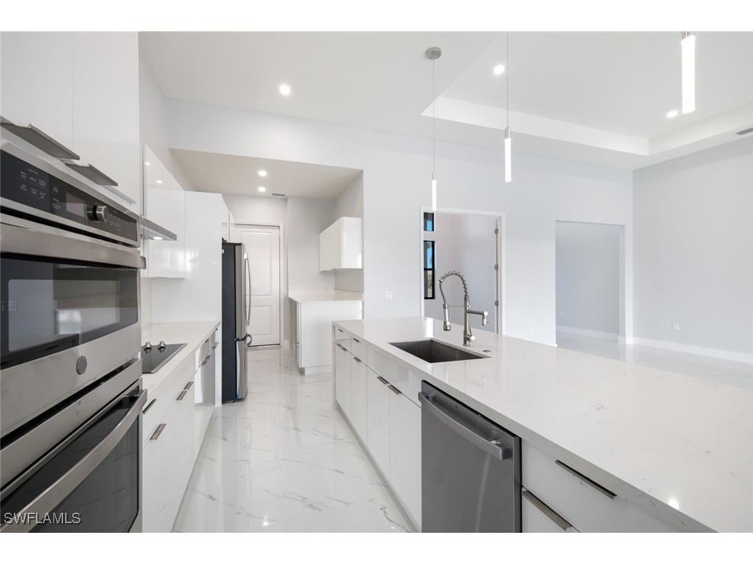 1613 NW 39th Avenue Cape Coral FL 33993 225057273 image8