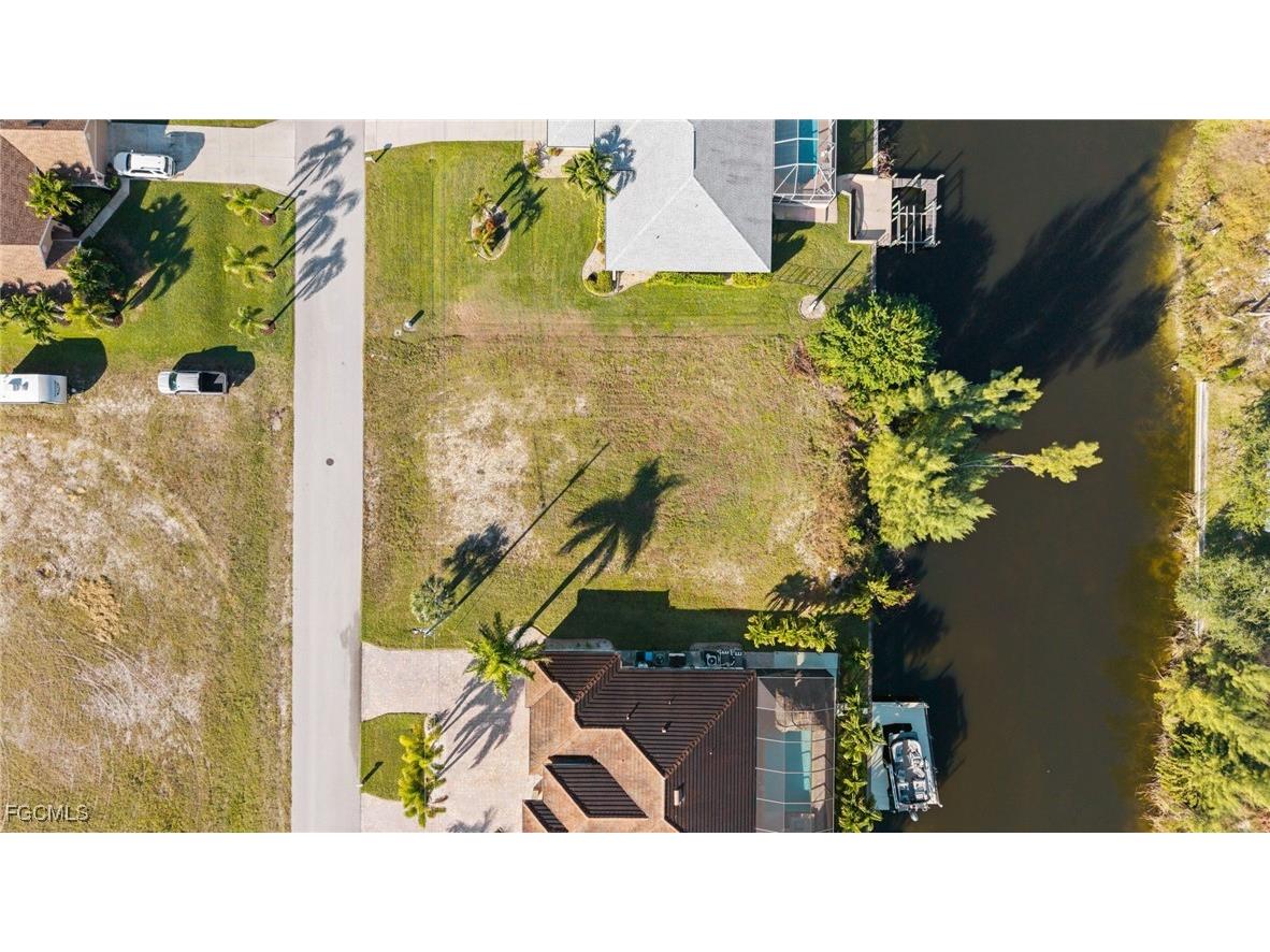 1613 SW 28th Terrace Cape Coral FL 33914 2025020604 image14