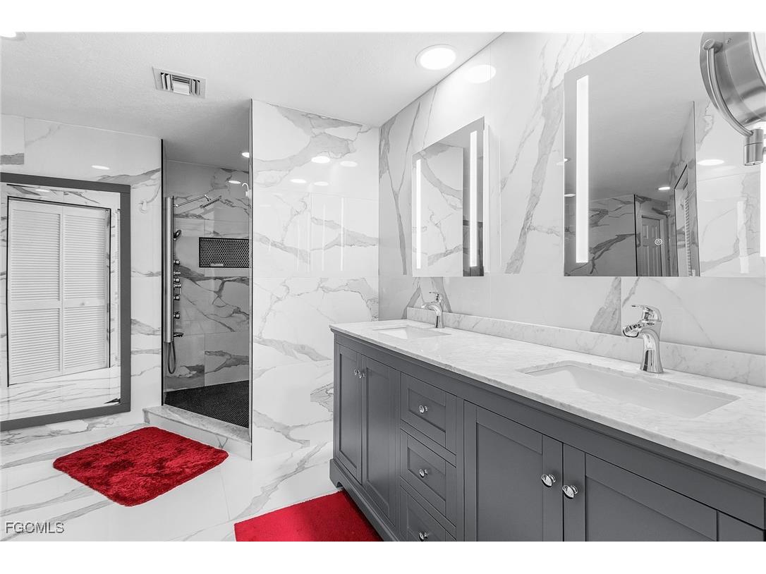 1614 Beach Parkway #102 Cape Coral FL 33904 2025010944 image18