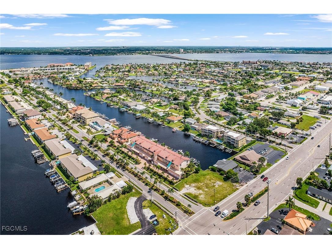 1614 Beach Parkway #102 Cape Coral FL 33904 2025010944 image36