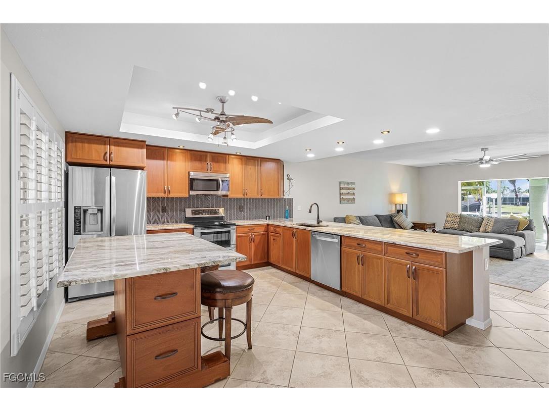 1614 Beach Parkway #102 Cape Coral FL 33904 2025010944 image5