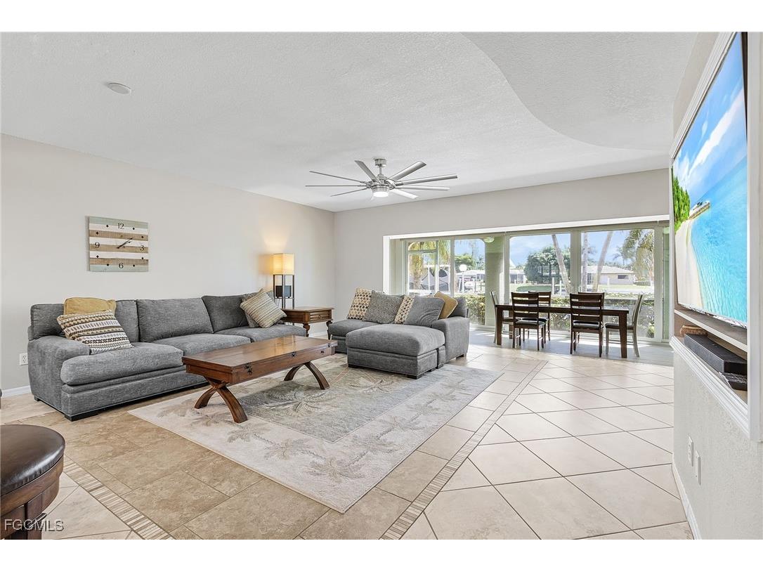 1614 Beach Parkway #102 Cape Coral FL 33904 2025010944 image8