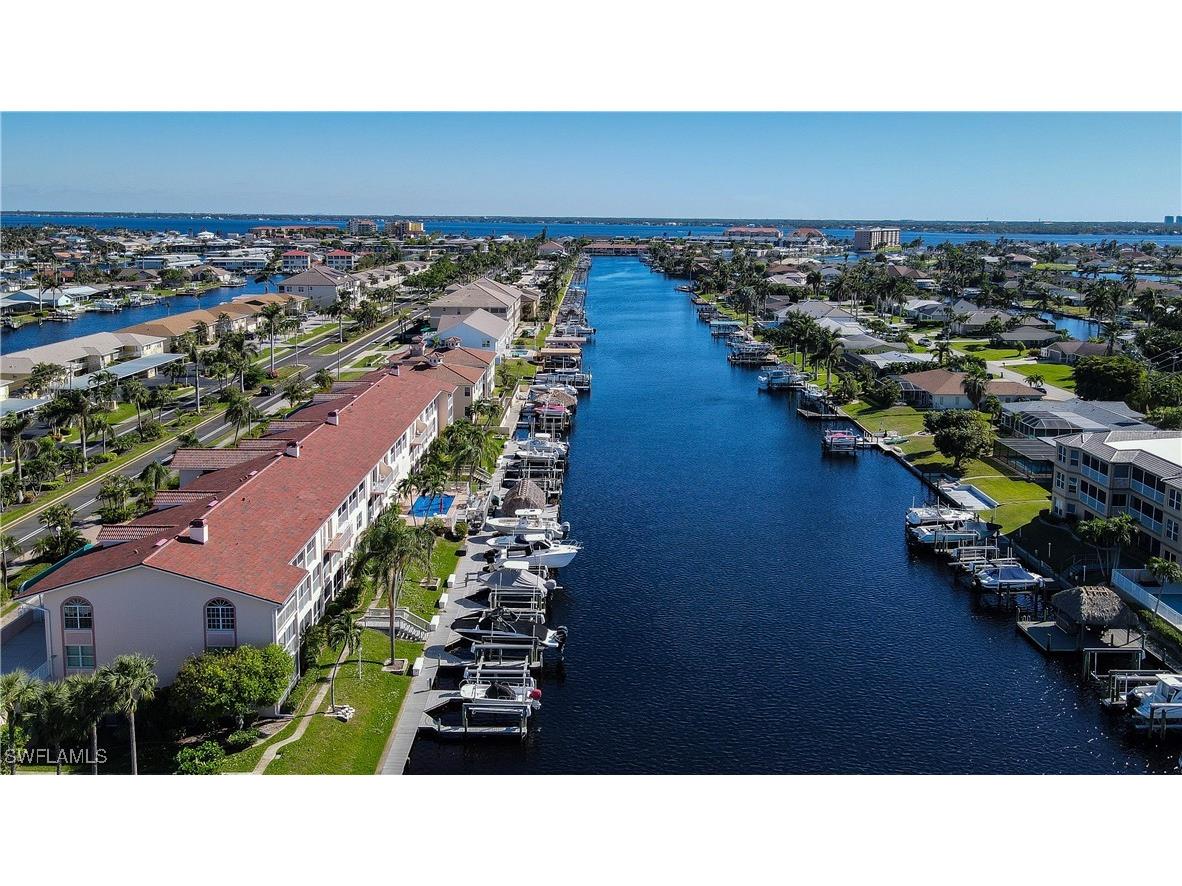 1614 Beach Parkway #206 Cape Coral FL 33904 225012613 image1
