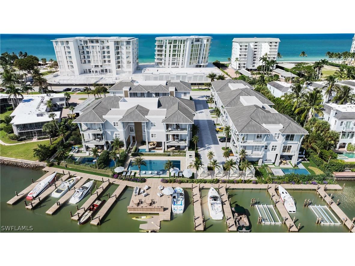 1614 Gulf Shore Boulevard N #205 Naples FL 34102 226009852 image3