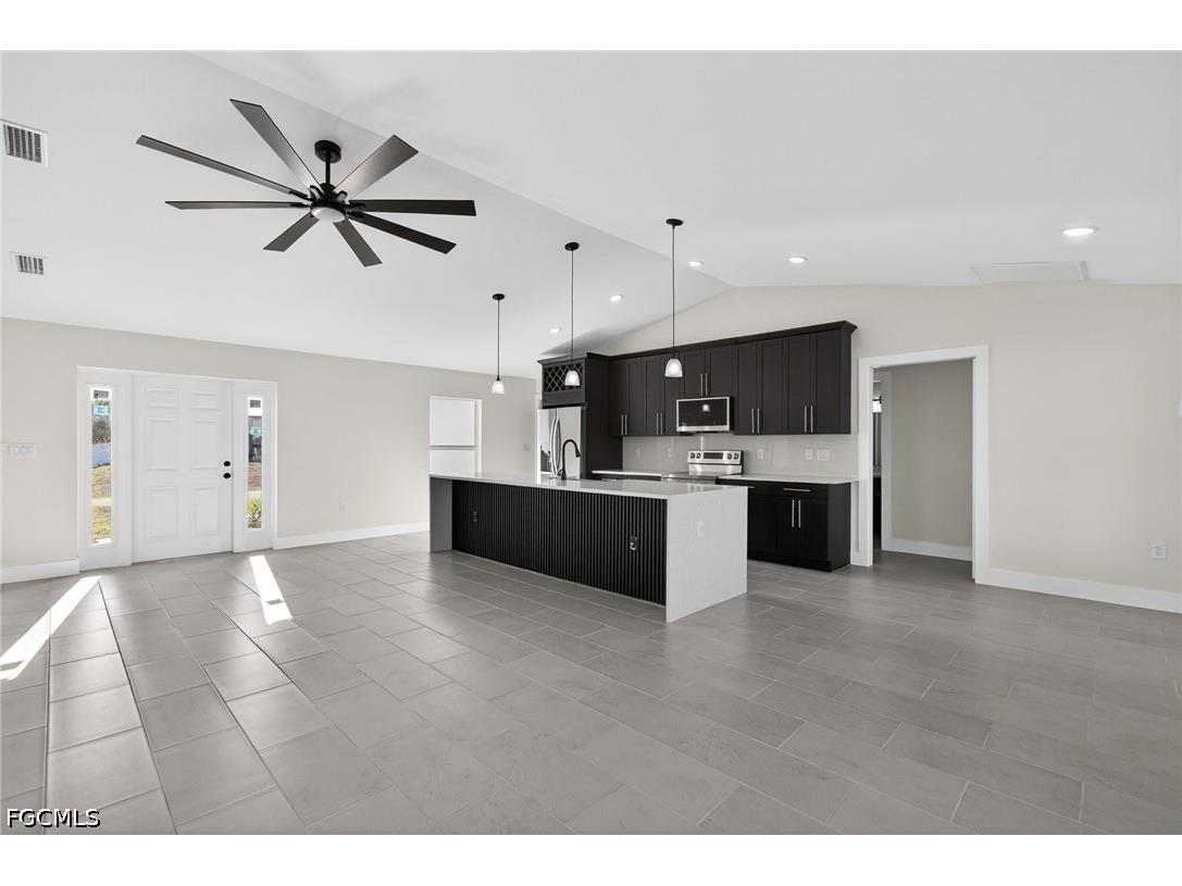 1614 NE 6th Avenue Cape Coral FL 33909 2026015557 image11