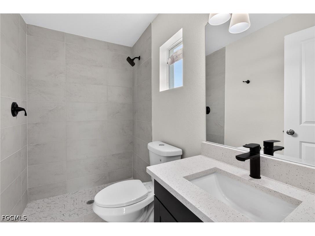 1614 NE 6th Avenue Cape Coral FL 33909 2026015557 image19