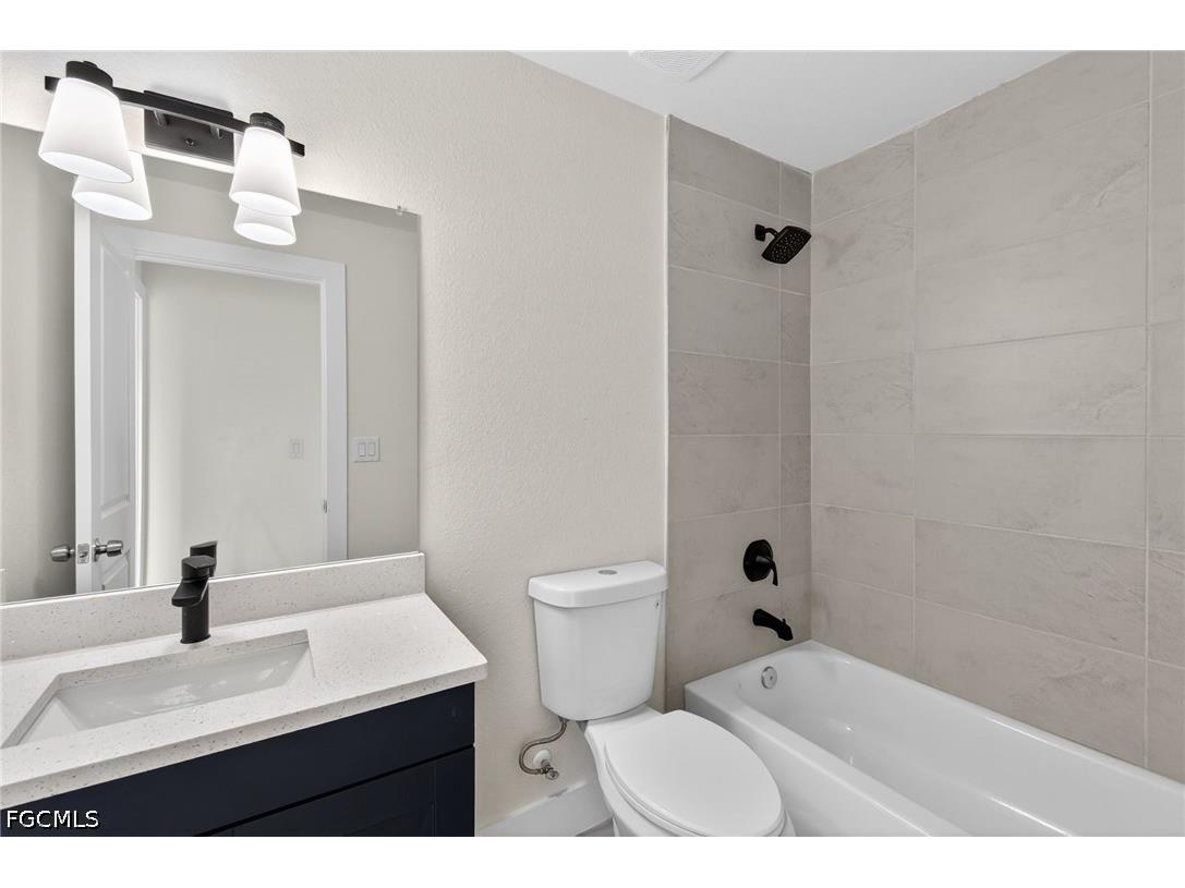 1614 NE 6th Avenue Cape Coral FL 33909 2026015557 image23