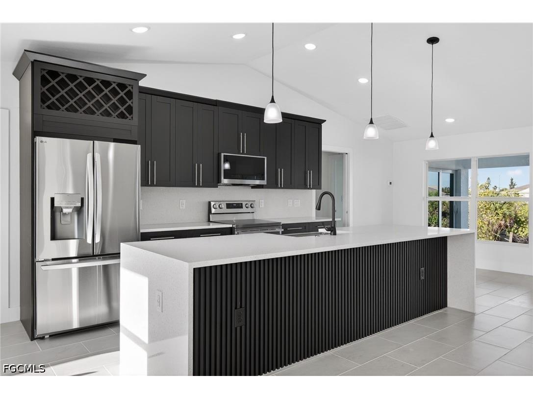 1614 NE 6th Avenue Cape Coral FL 33909 2026015557 image7