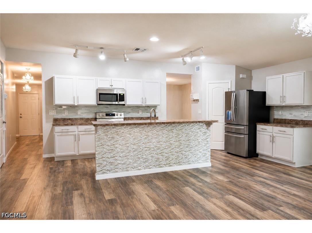 1614 SW 22nd Terrace Cape Coral FL 33991 2026026789 image1