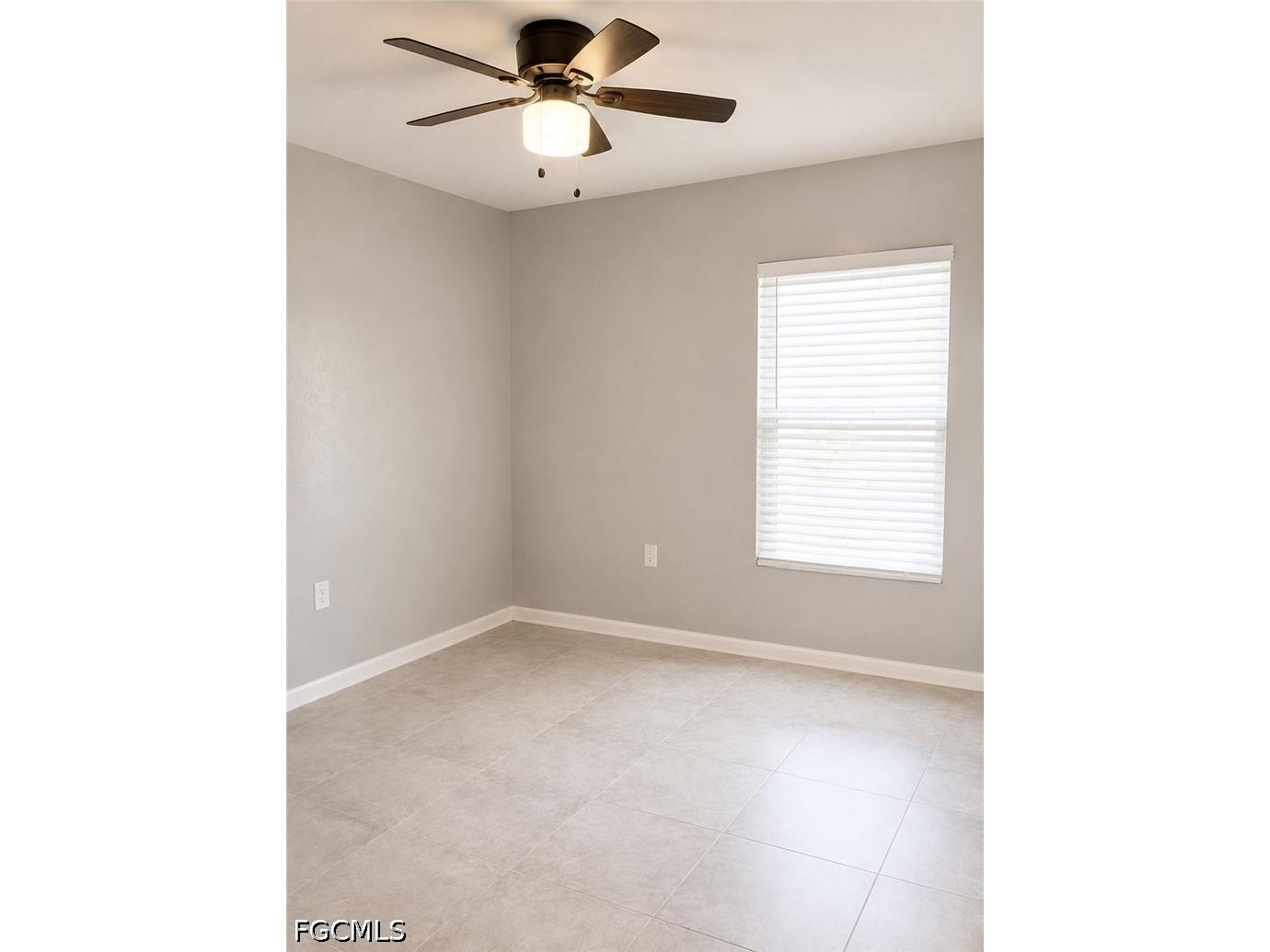 1614 SW 22nd Terrace Cape Coral FL 33991 2026026789 image14