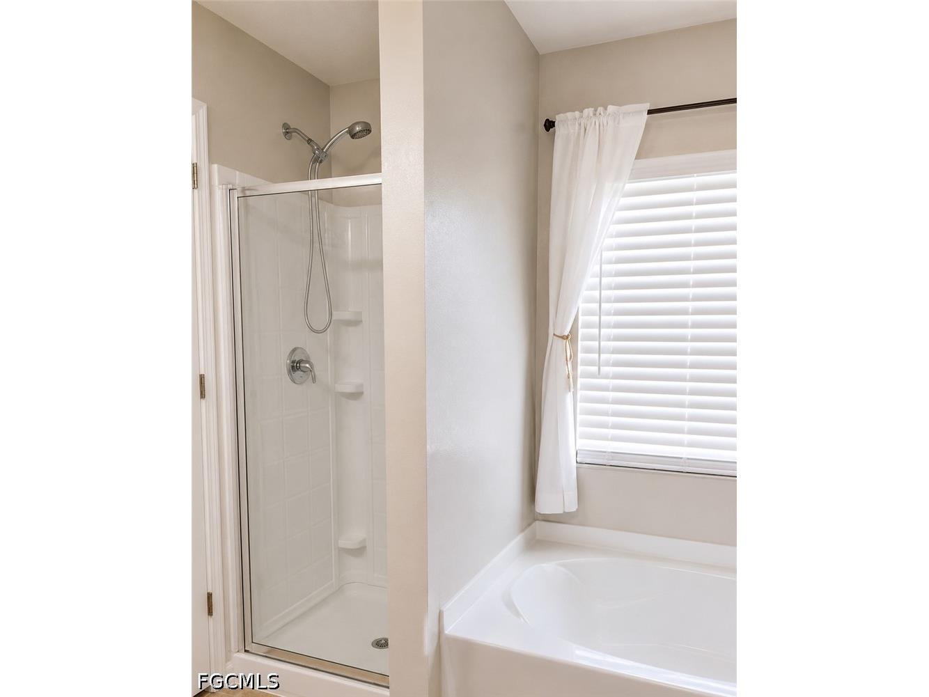 1614 SW 22nd Terrace Cape Coral FL 33991 2026026789 image3