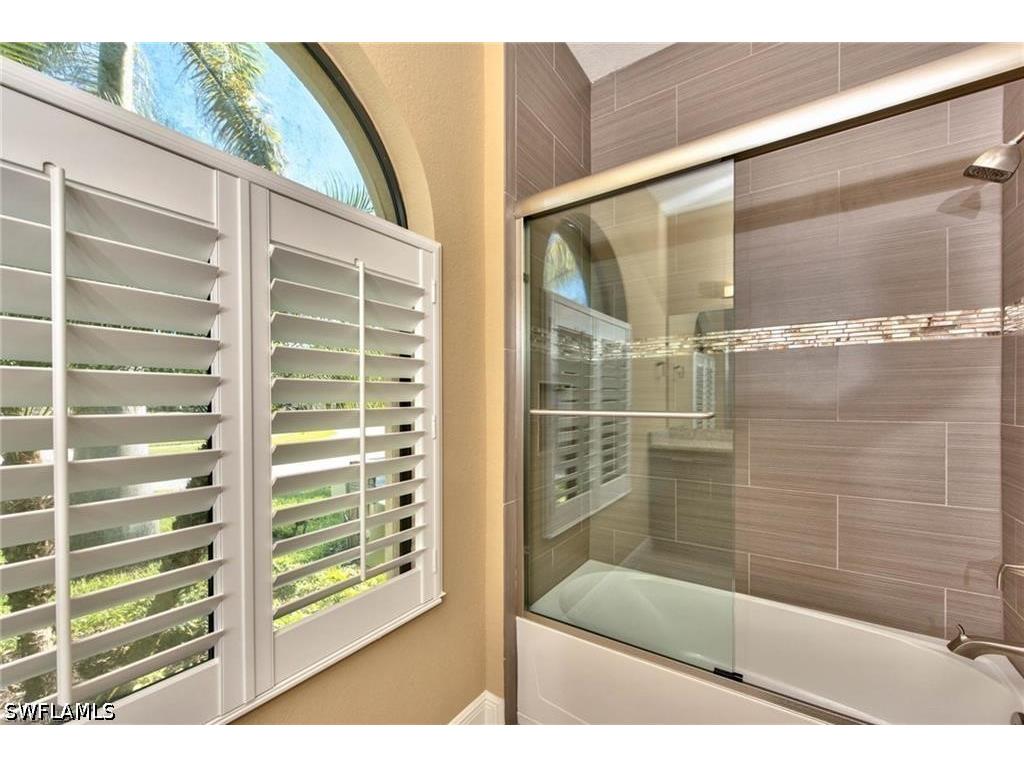 1614 Serrano Circle Naples FL 34105 226015254 image19