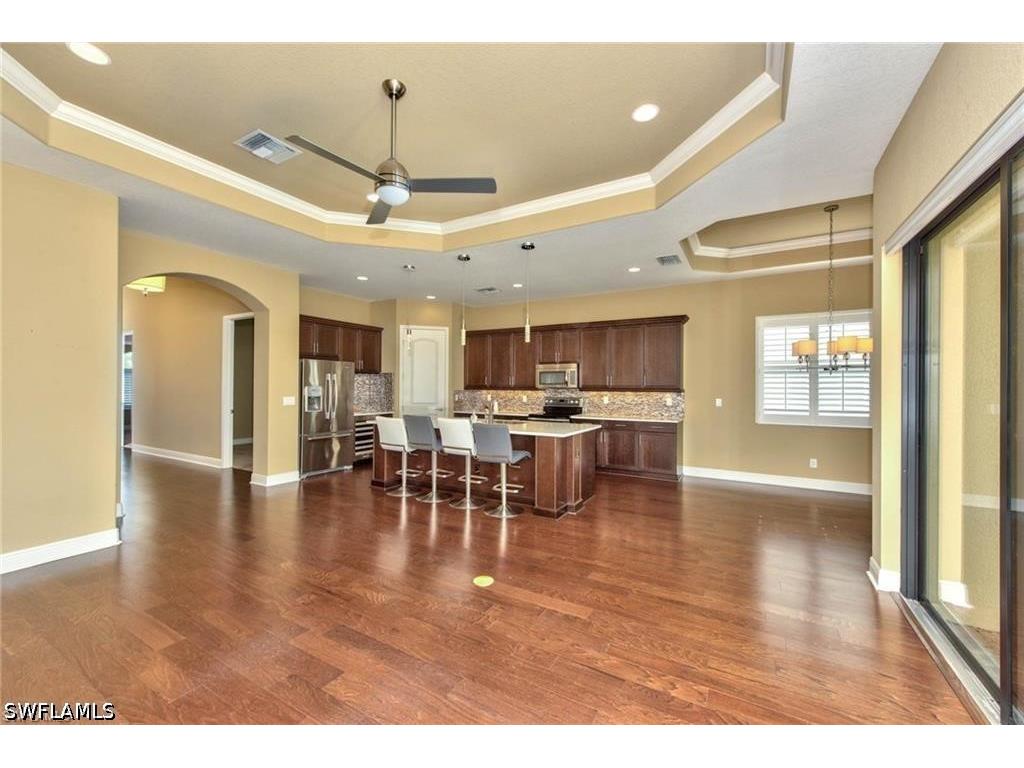1614 Serrano Circle Naples FL 34105 226015254 image2