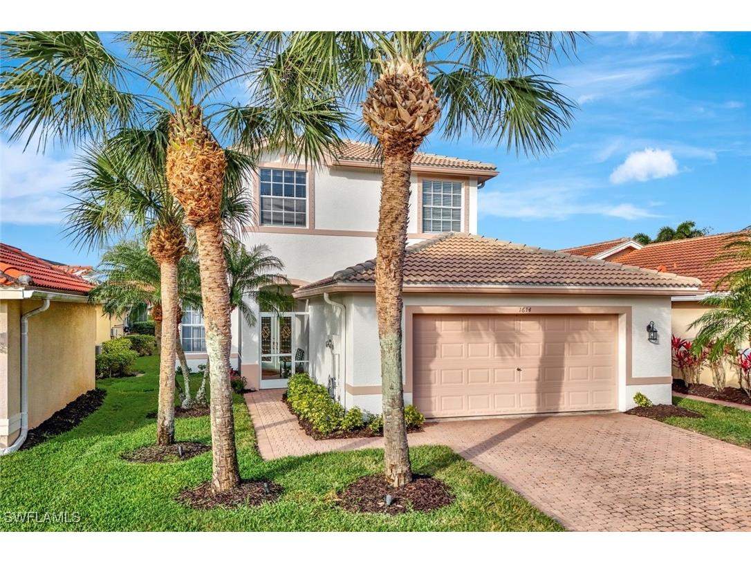 1614 Triangle Palm Terrace Naples FL 34119 225085109 image2